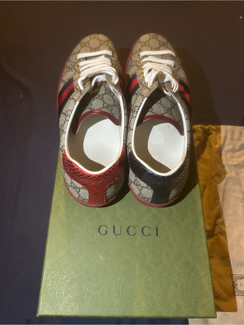 Gucci Beige GG Supreme with Red & Navy Web Stripe Low-Top Sneakers - Picture 4 of 8